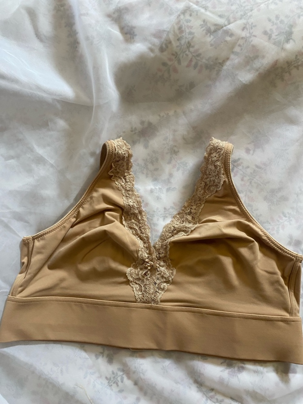 Soma Lace-Trim Wireless Bralette in Tan